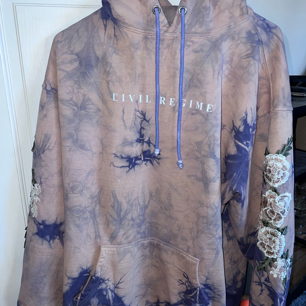 Civil Regime sweatshirt. Worn only 4-5 times. Marble is custom to every pair.